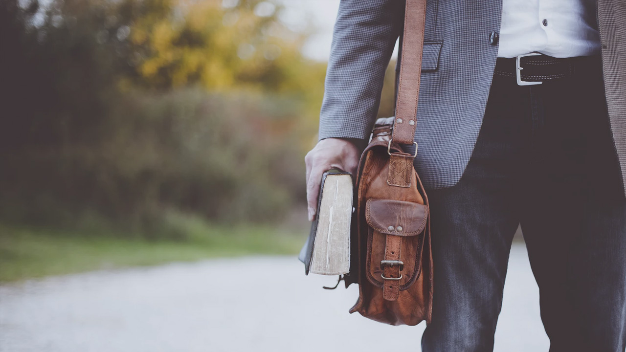 dCP 006 – Five Ways to Grow in Your Spiritual Life – Part 4 Share Jesus BG
